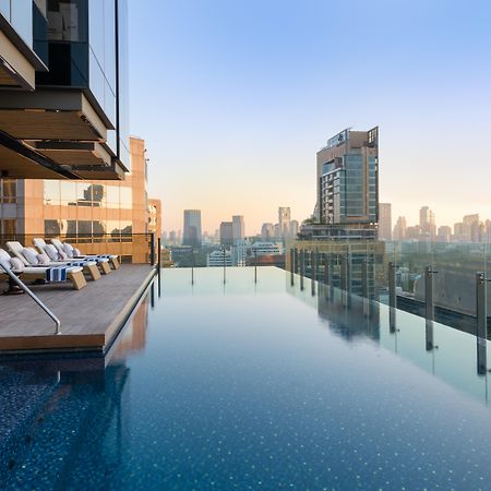 Hotel Indigo Bangkok Wireless Road By Ihg Exterior foto Infinity pool at the hotel