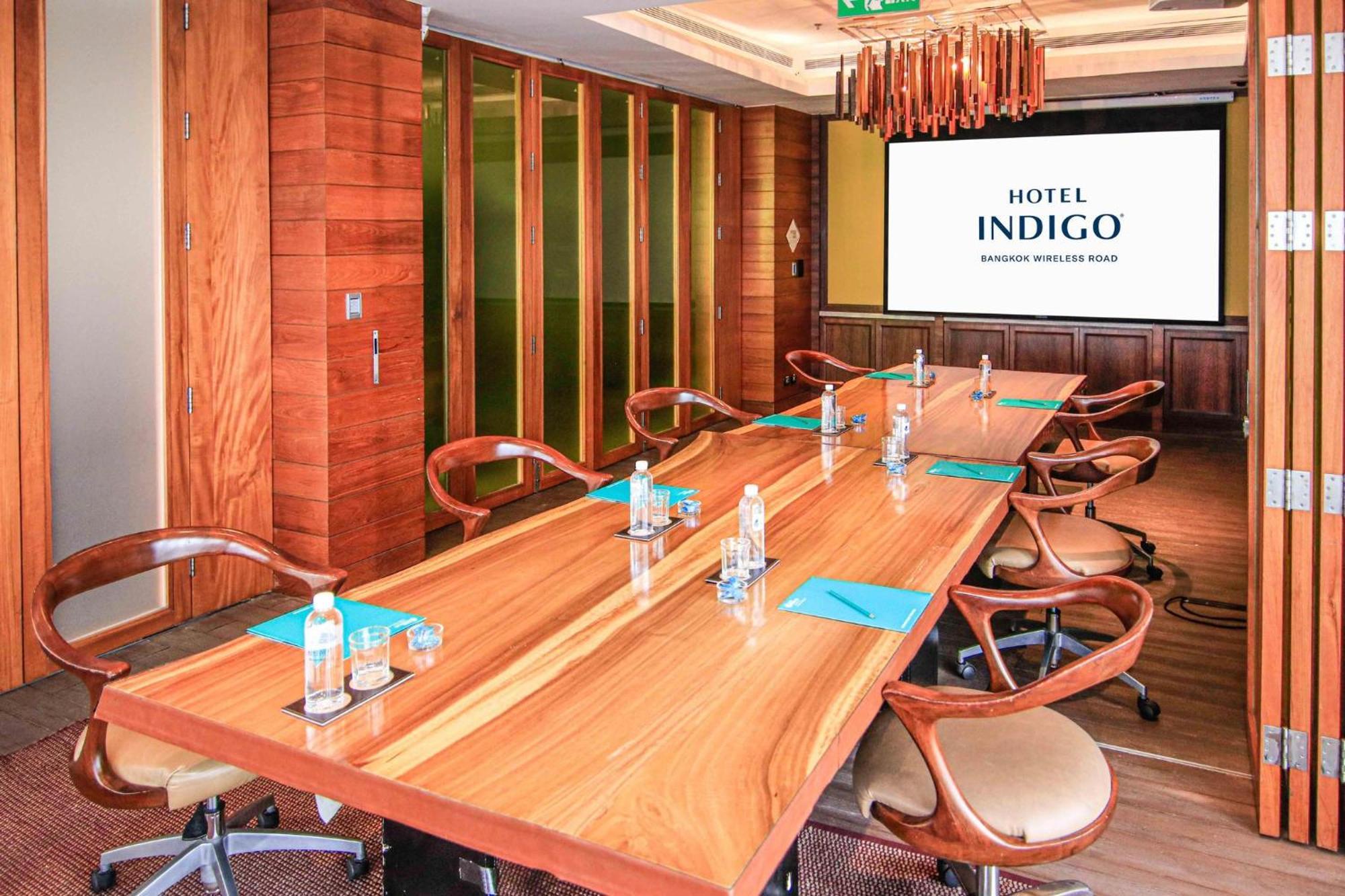 Hotel Indigo Bangkok Wireless Road By Ihg Exterior foto Meeting room at Hotel Indigo, Gurgaon